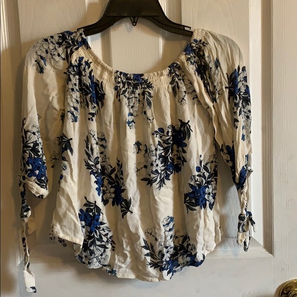 Blouse - Picture 2 of 2
